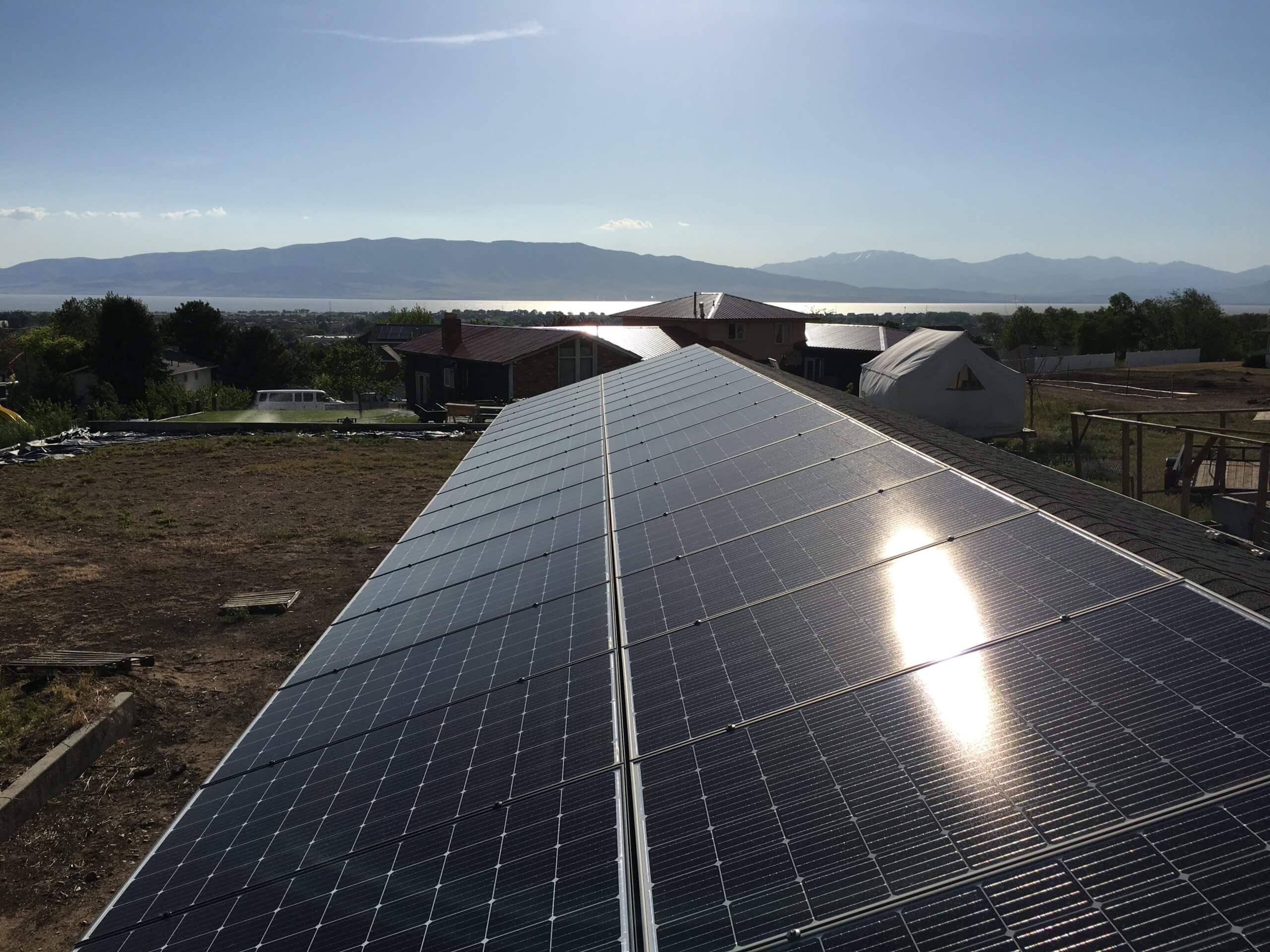 redstone-solar-orem-utah-solar-power-installation–t-draper-residence-trina-285-solar-panels-sma-7.7us-inverter-1