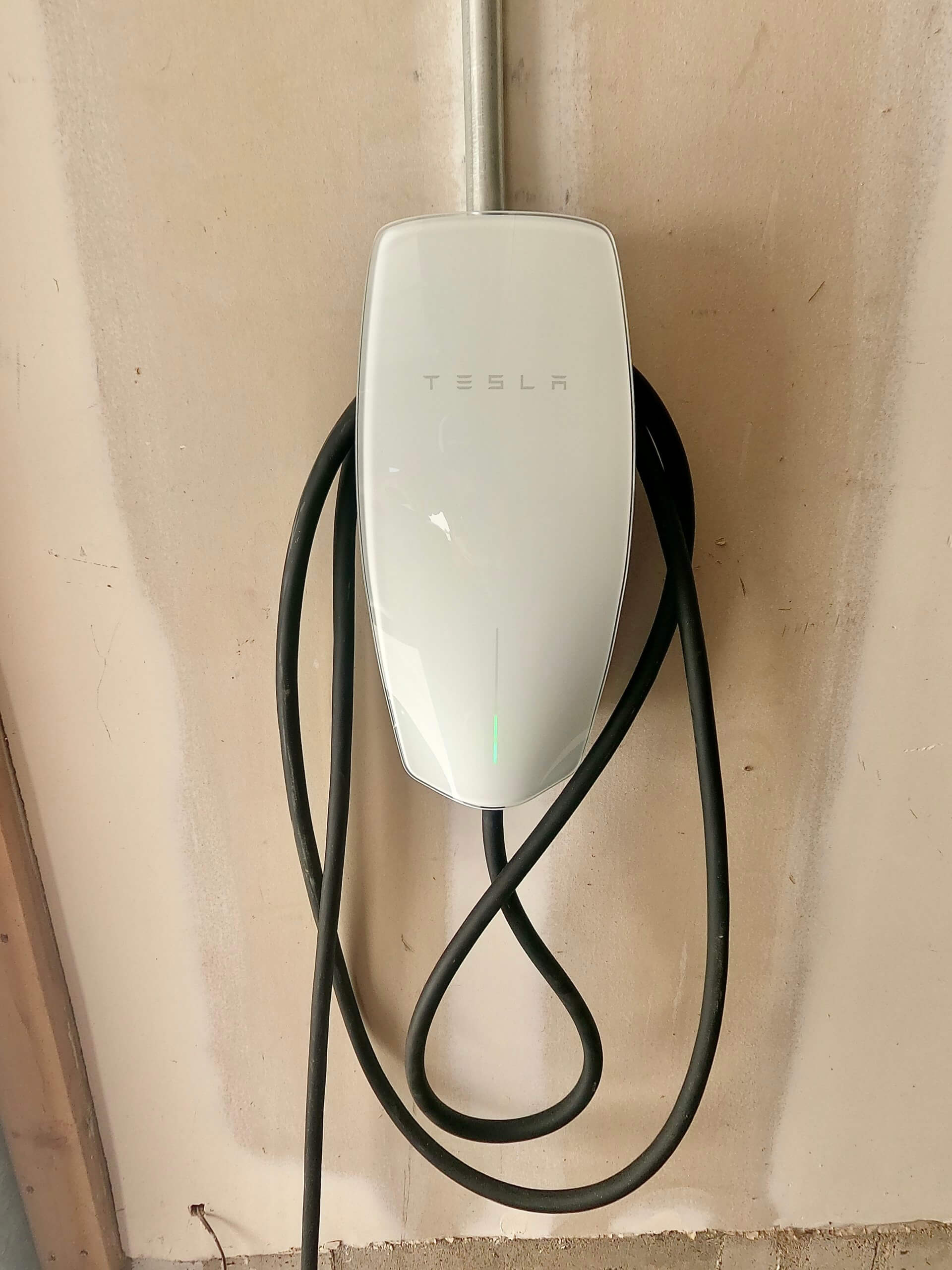 Tesla Level 2 Car Charger installed at home