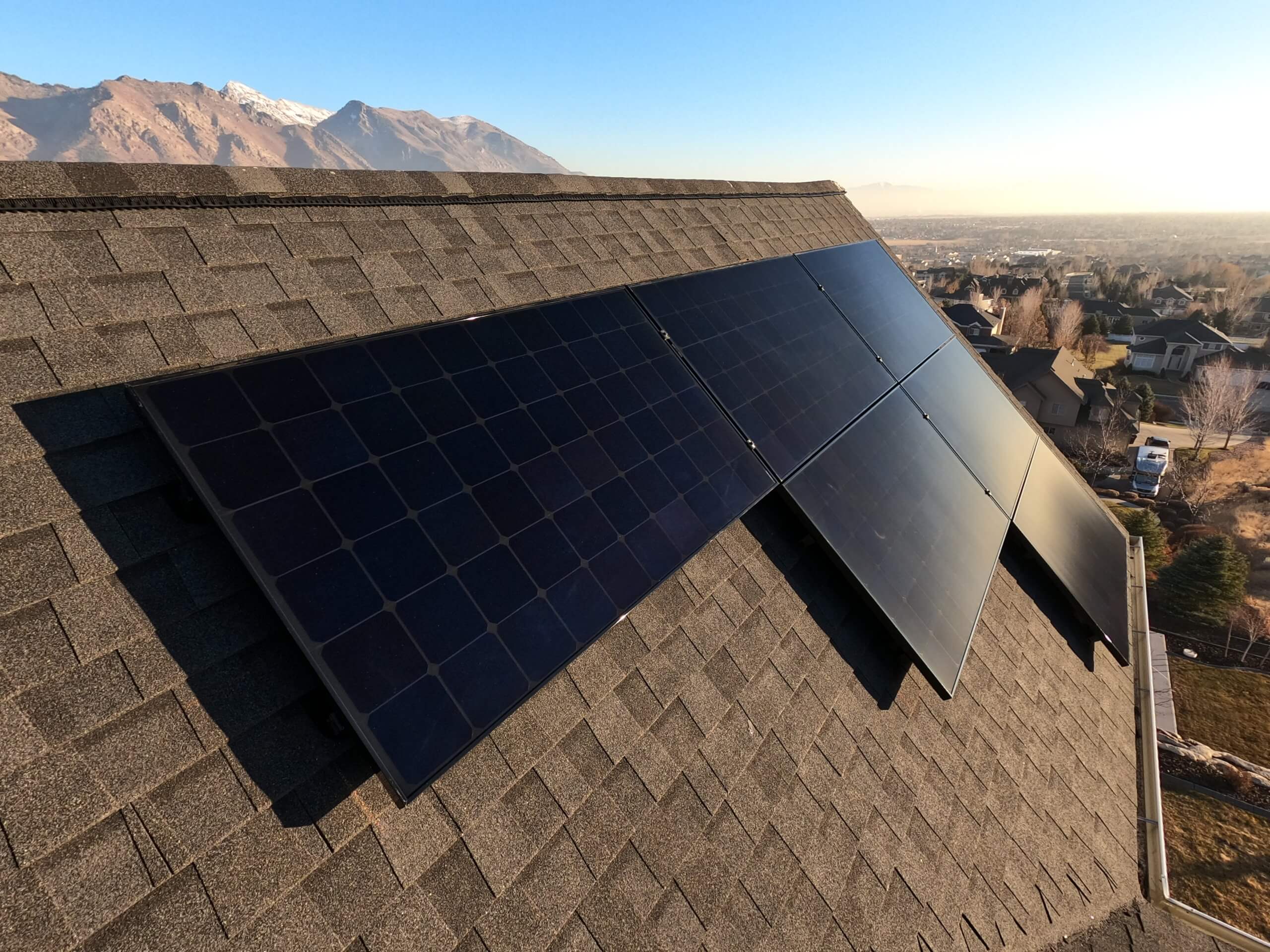 LG NeON R Prime solar panels on roof of utah home
